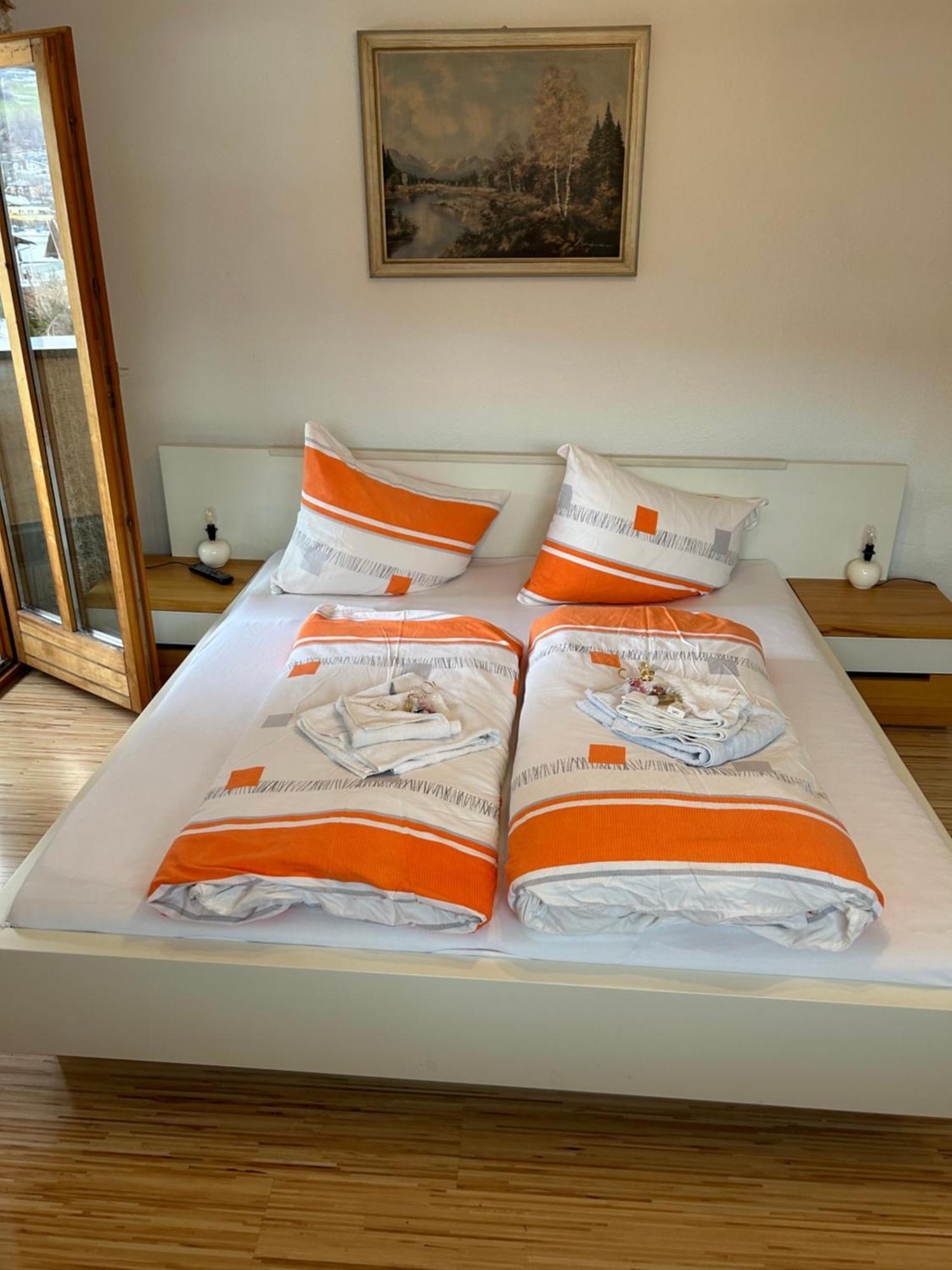 פרוץ Austrian Motel Heiss מראה חיצוני תמונה